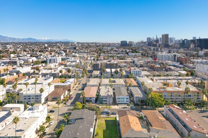 More Photos Of 406 S St Andrews Pl, Los Angeles Apartments For Sale