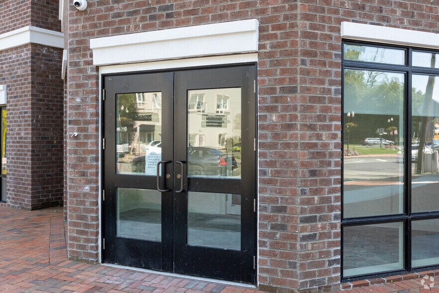 More Photos Of 501 South Ave W, Westfield Apartments For Lease