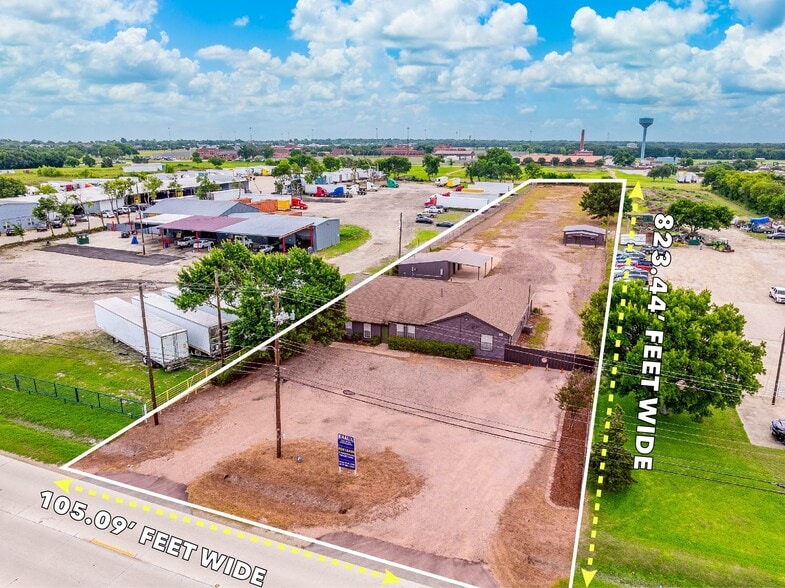 Primary Photo Of 401 W Simonds Rd, Seagoville Office For Sale