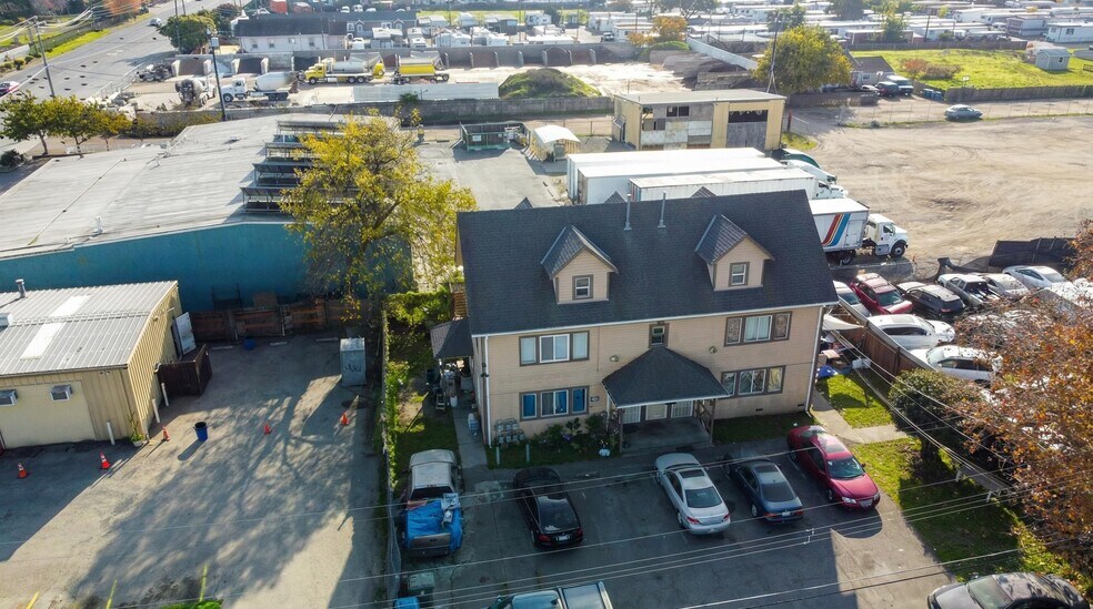 More Photos Of 111 Mahogany Dr, Vallejo Apartments For Sale