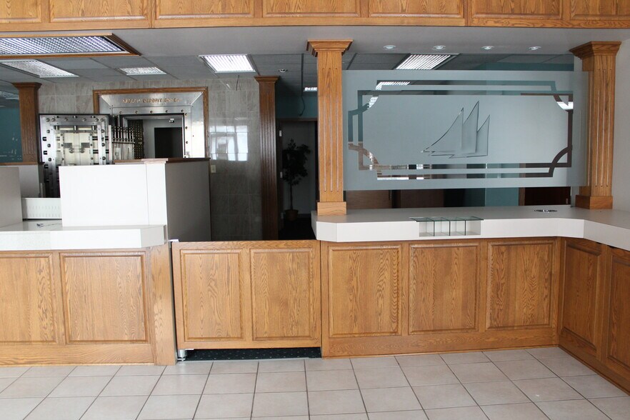 More Photos Of N4386 State Road 49, Poy Sippi Bank For Sale