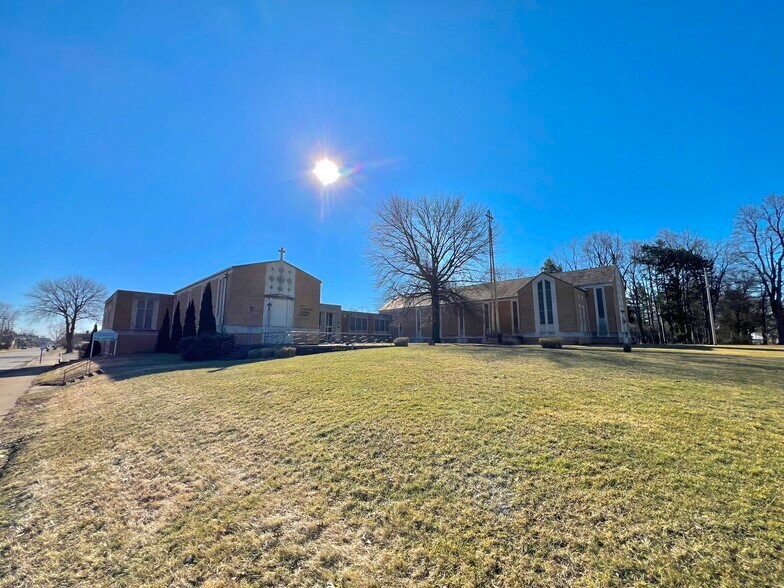 More Photos Of 702 Raff Rd SW, Canton Religious Facility For Sale