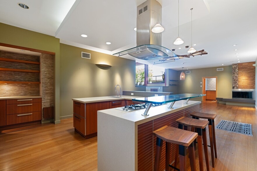 More Photos Of 1104-1106 Mission St, Pasadena Office Residential For Sale