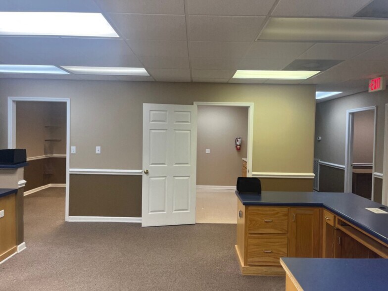 More Photos Of 2020 Cowan Hwy, Winchester Loft Creative Space For Lease