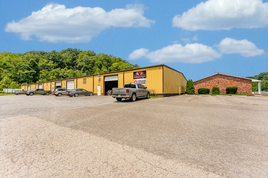More Photos Of 1065 Greenbag Rd, Morgantown Industrial For Lease