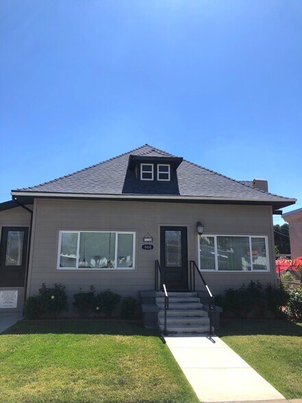 Primary Photo Of 668 E Redlands Blvd, Redlands Office For Sale