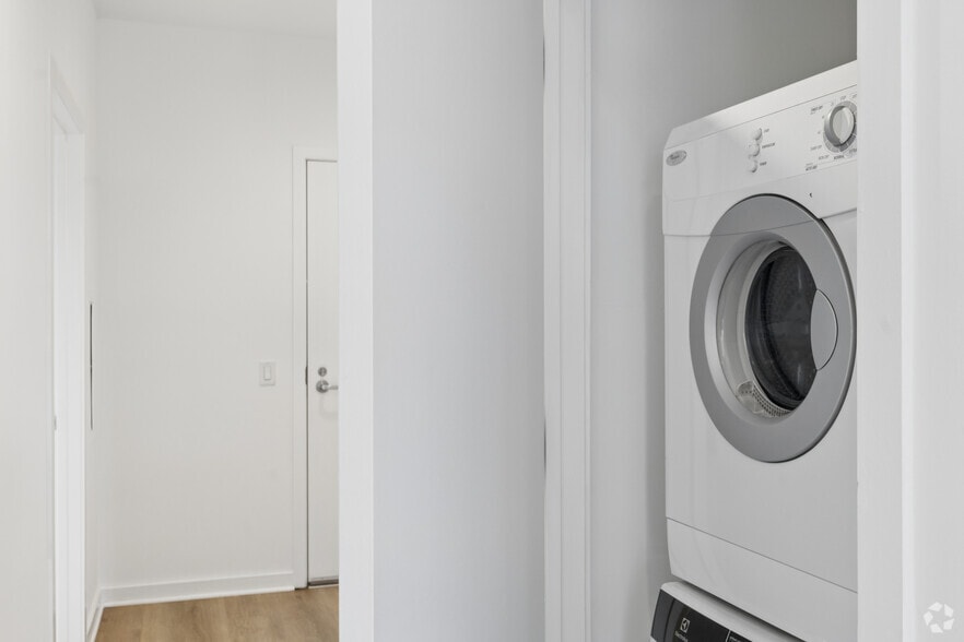 More Photos Of 1924 8th St NW, Washington Apartments For Lease