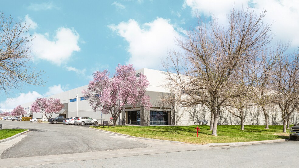 Primary Photo Of 4875 Aircenter Cir, Reno Warehouse For Lease