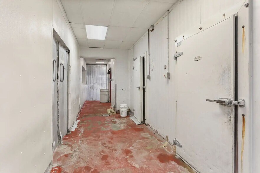 More Photos Of 5900 S Front St, New Orleans Refrigeration Cold Storage For Sale