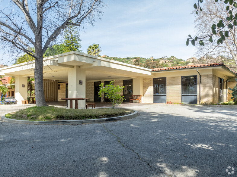 Primary Photo Of 11051 Old Santa Susana Pass Rd, Chatsworth Medical For Sale