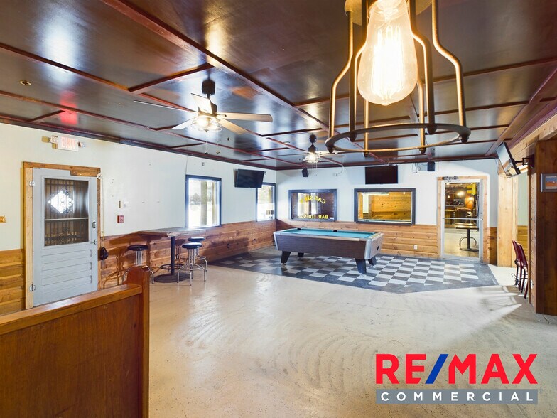 More Photos Of 214 Yellowstone Ave, Cody Bar For Sale