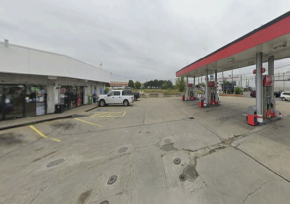More Photos Of 8899 North Loop E, Houston Service Station For Sale
