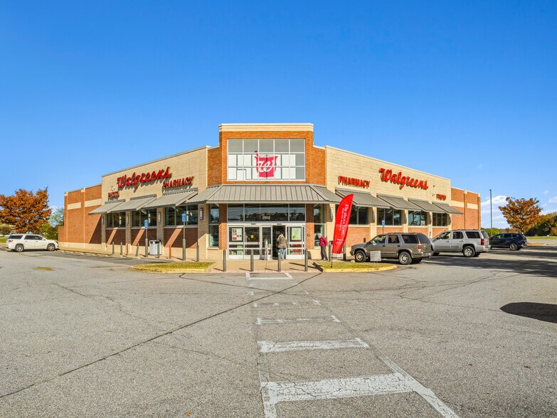 More Photos Of 2902 Godwin Blvd, Suffolk Drugstore For Sale