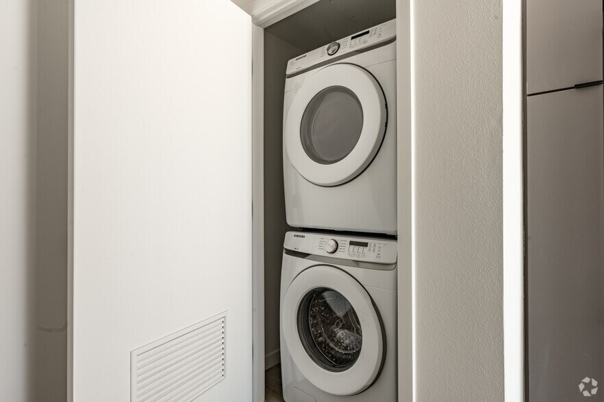 More Photos Of 1100 W Temple St, Los Angeles Apartments For Sale