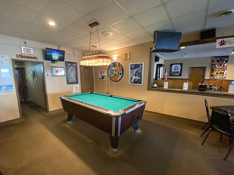 More Photos Of 116 E Grand River Rd, Laingsburg Restaurant For Sale