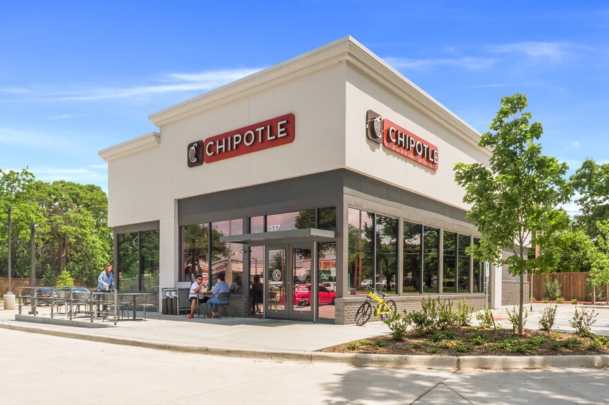 Primary Photo Of 1537 Randol Mill rd, Arlington Fast Food For Sale
