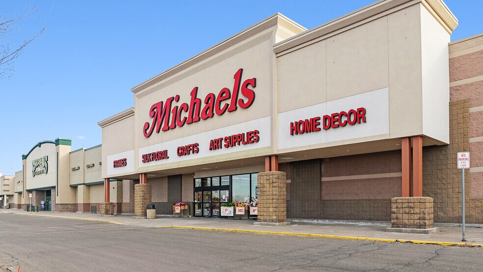 More Photos Of 3300-3550 124th Ave NW, Coon Rapids Unknown For Lease