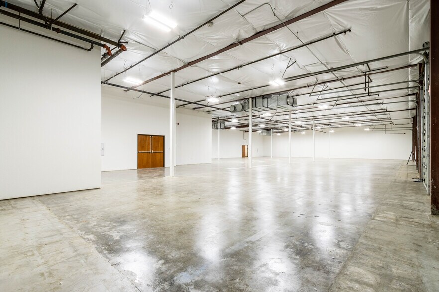 More Photos Of 1740 Cesar Chavez St, San Francisco Unknown For Lease