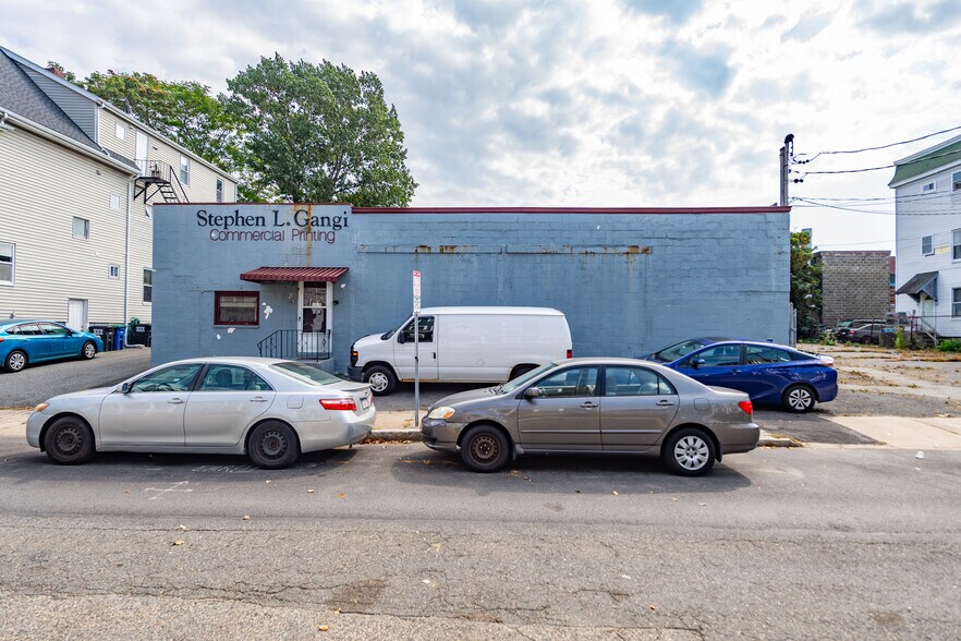 More Photos Of 17 Kensington Ave, Somerville Land For Sale