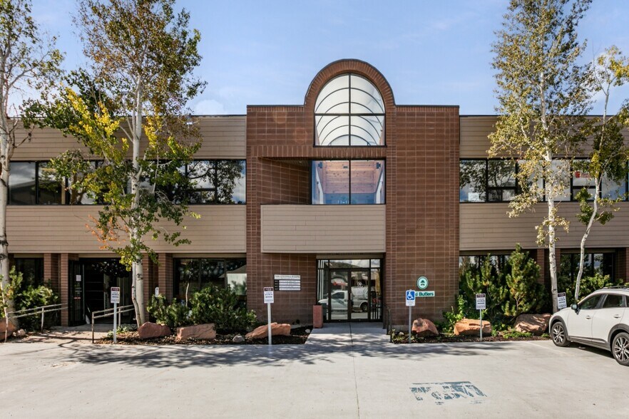 More Photos Of 1821 Sidewinder Dr, Park City Storefront Retail Office For Sale