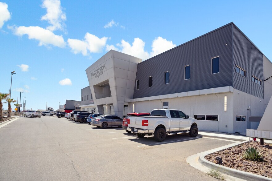 More Photos Of 1381 Darrington Rd, El Paso Industrial For Sale