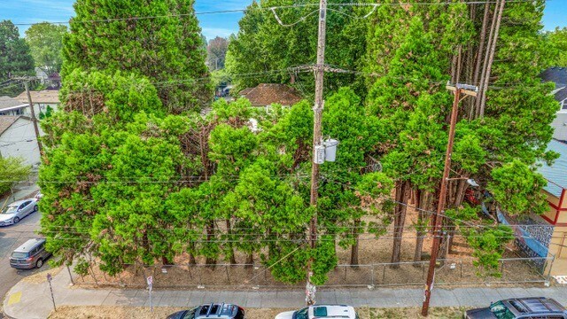 More Photos Of 2880 SE Stark St, Portland Land For Sale