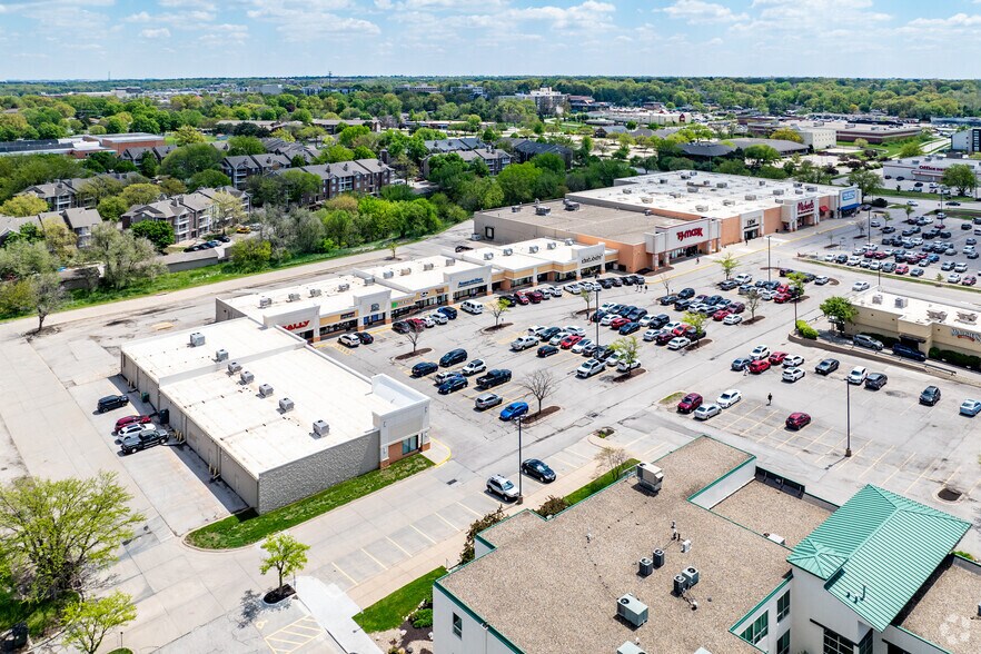 More Photos Of 400 N 48th St, Lincoln Unknown For Lease