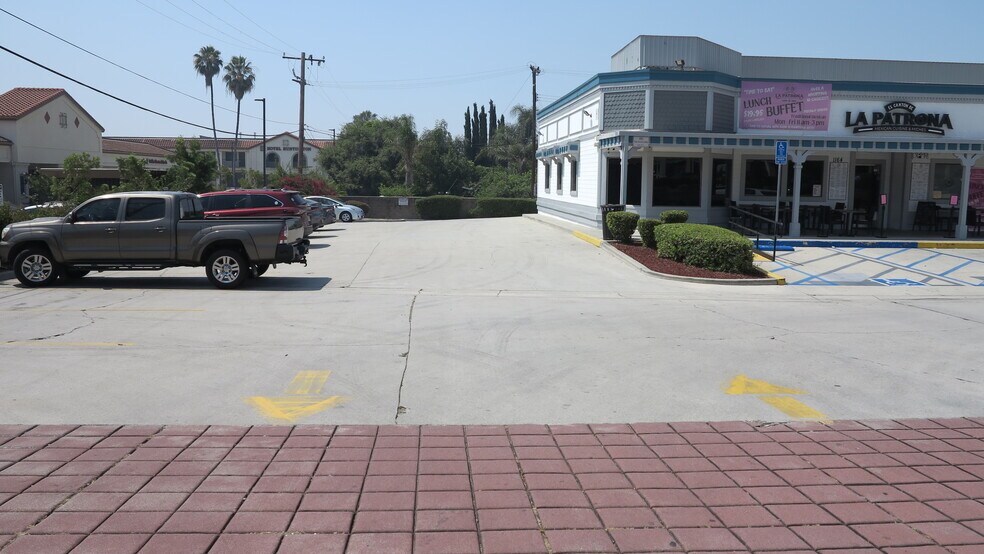 More Photos Of 1128-1164 Huntington Dr, Duarte Freestanding For Sale