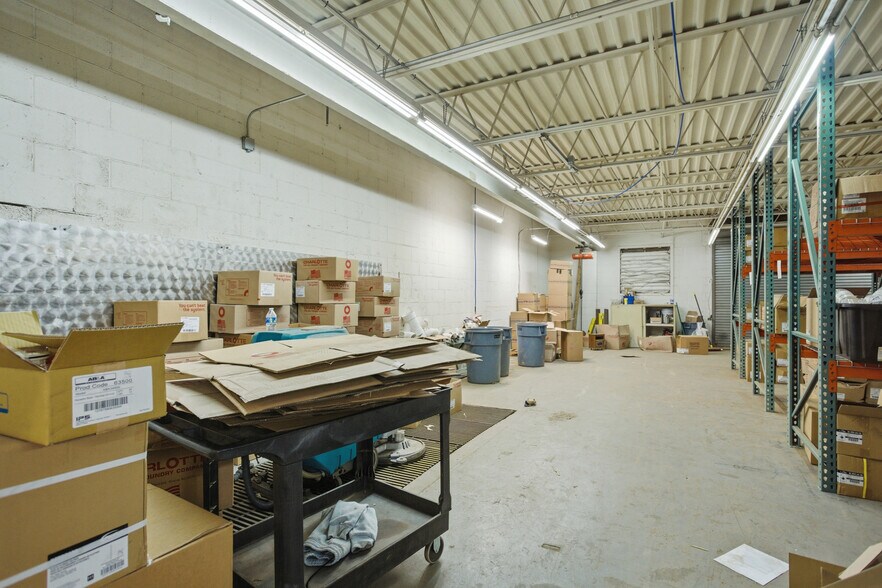 More Photos Of 810 Shiloh Rd, Piedmont Warehouse For Sale