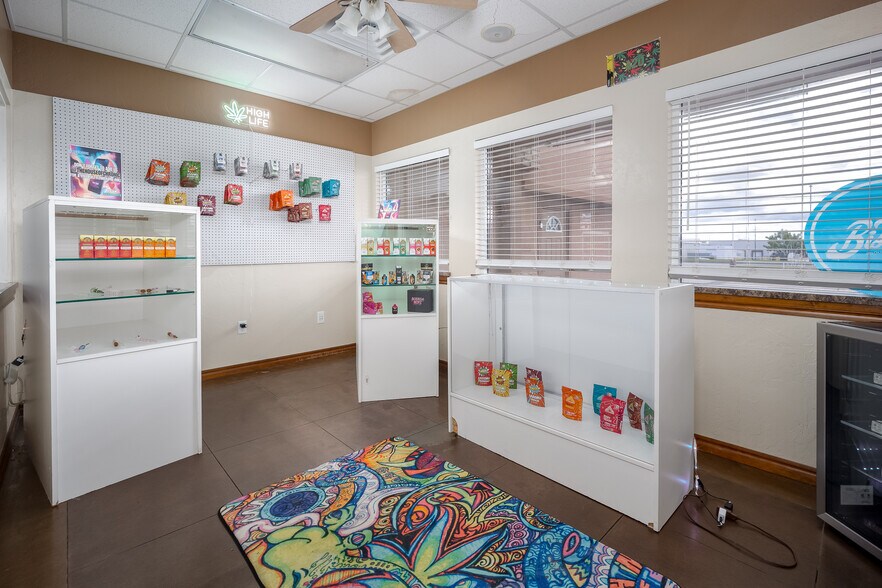 More Photos Of 5121 SE 15th St, Oklahoma City Freestanding For Sale