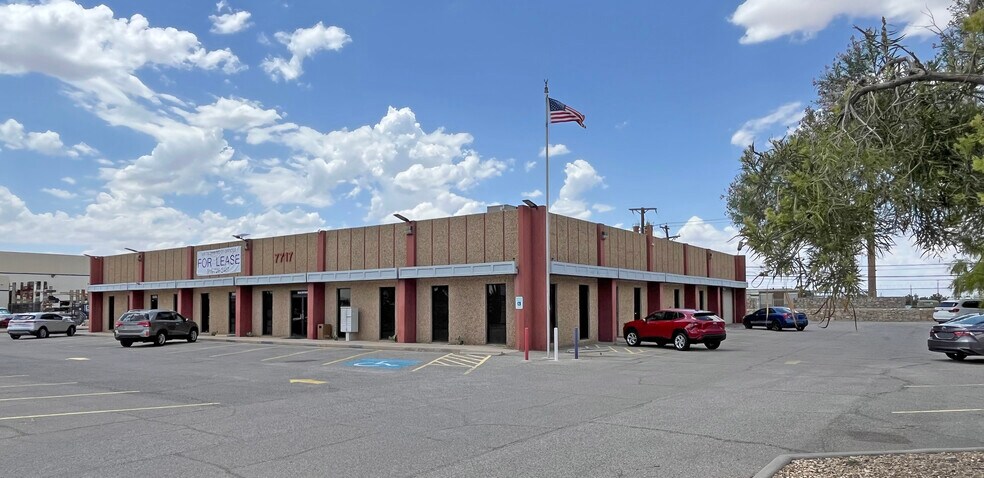 More Photos Of 7717 Lockheed Dr, El Paso Office For Lease