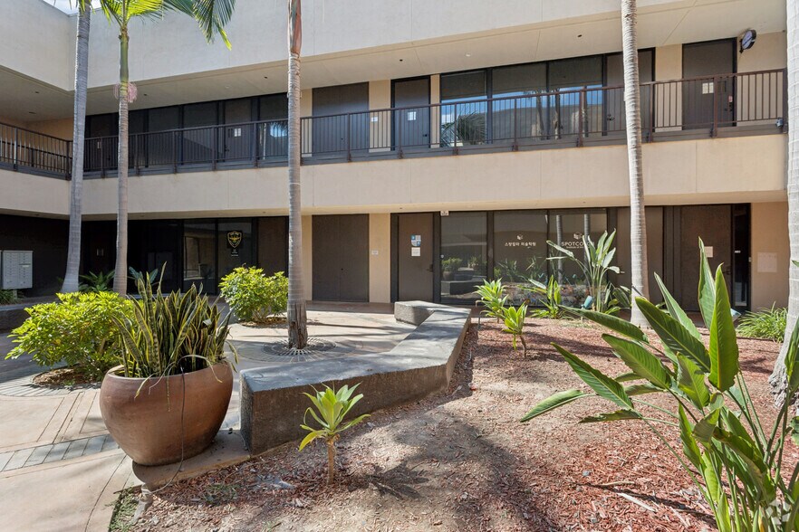 More Photos Of 1661 N Raymond Ave, Anaheim Unknown For Lease