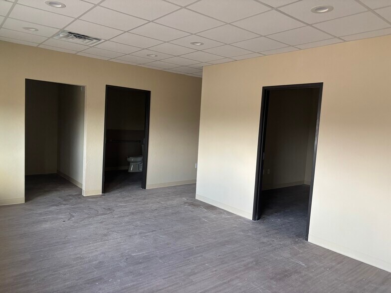 More Photos Of 764 Soechting Rd, New Braunfels Unknown For Lease