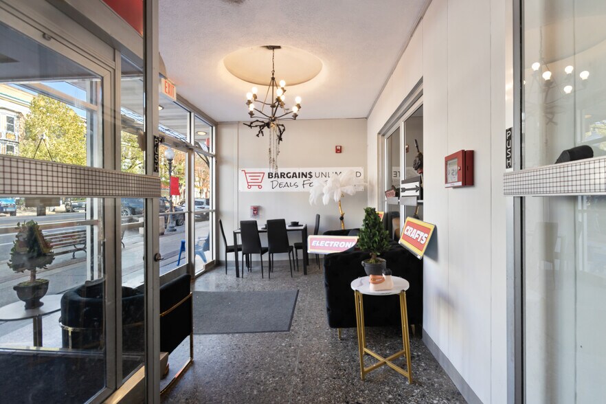 More Photos Of 238-244 E High St, Pottstown Office For Sale