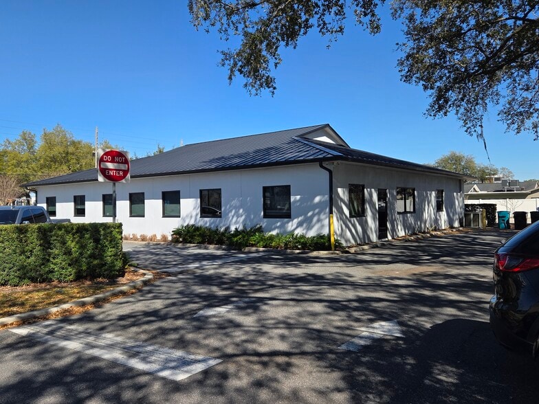 More Photos Of 2600 E Robinson St, Orlando Office For Lease