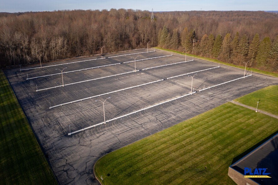 More Photos Of 1610 Hubbard Thomas Rd, Hubbard Office For Lease