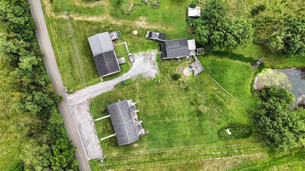 More Photos Of 14694 Wallace Pike, Abingdon Multifamily For Sale