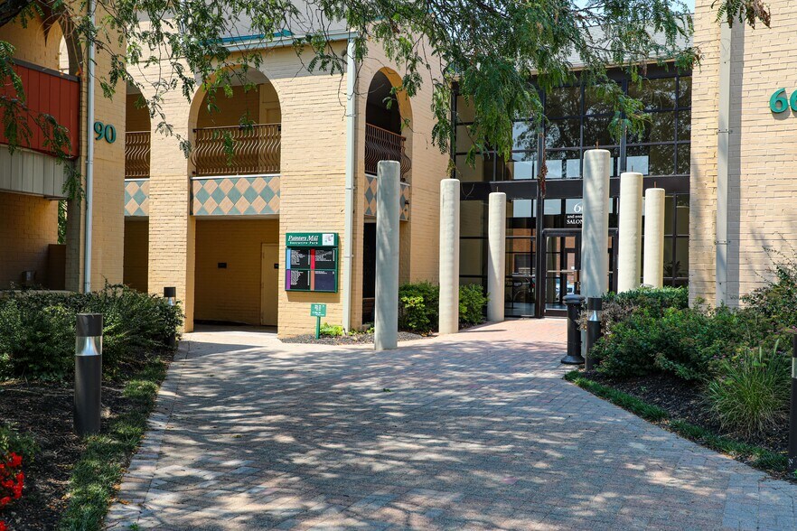 More Photos Of 90 Painters Mill Rd, Owings Mills Medical For Lease