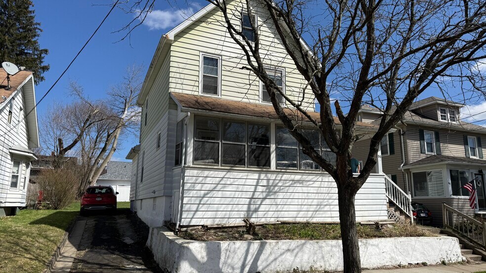 More Photos Of 90 Gaylord St, Binghamton Multifamily For Sale