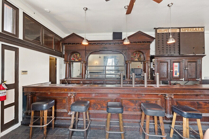 More Photos Of 1900-1904 Folsom St, San Francisco Apartments For Sale