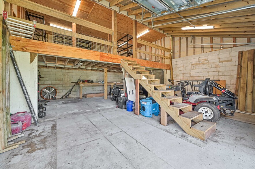 More Photos Of 4240 Ellis Rd, Fort Myers Apartments For Sale