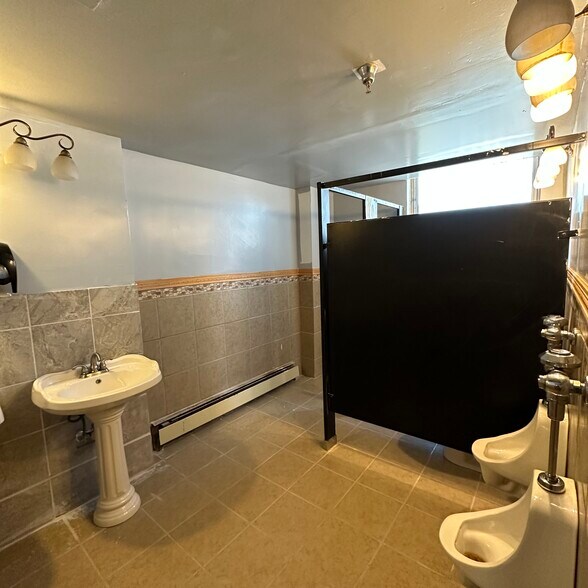 More Photos Of 5217 Hohman Ave, Hammond Loft Creative Space For Sale