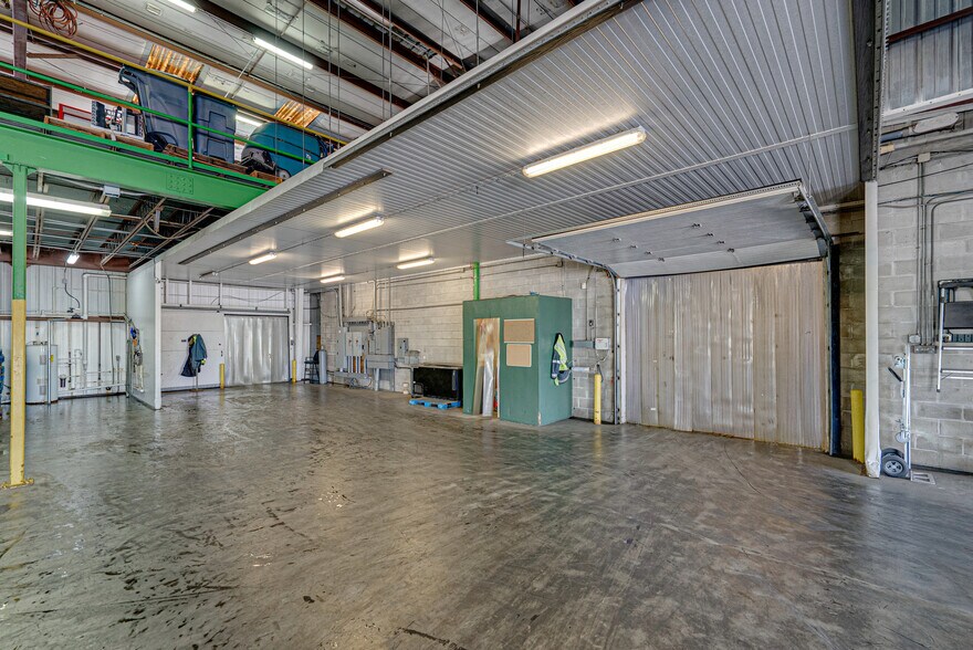 More Photos Of 3120 N Dover Rd, Dover Refrigeration Cold Storage For Sale