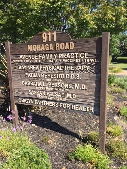 More Photos Of 911 Moraga Rd, Lafayette Medical For Lease