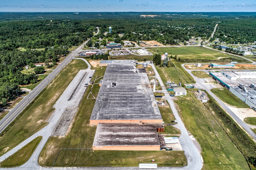 More Photos Of 418 Ascauga Lake Rd, Graniteville Manufacturing For Lease