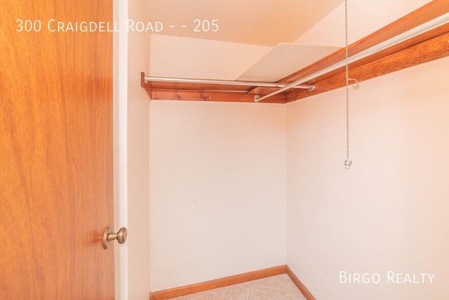More Photos Of 300 Craigdell Rd, New Kensington Apartments For Sale