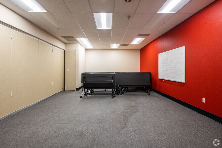 More Photos Of 3532 Franklin St, Denver Office For Lease