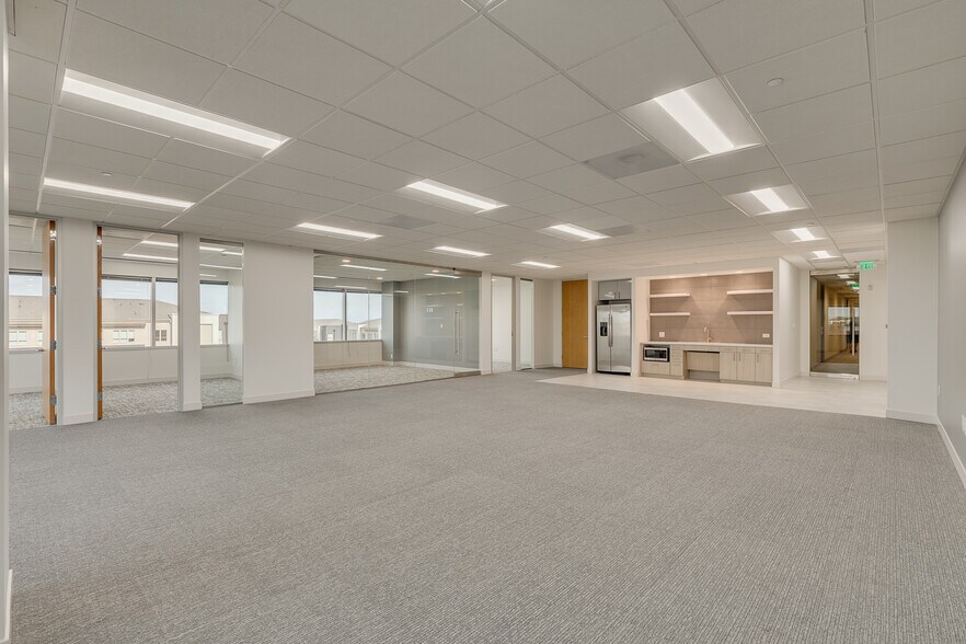 More Photos Of 7557 Rambler Rd, Dallas Office For Lease