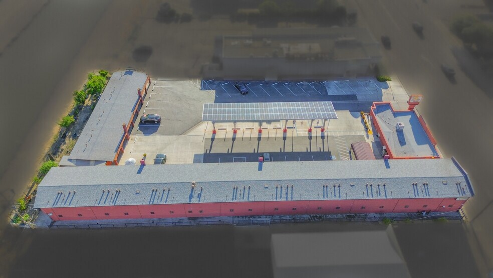 More Photos Of 839 W Pacheco Blvd, Los Banos Hotel For Sale