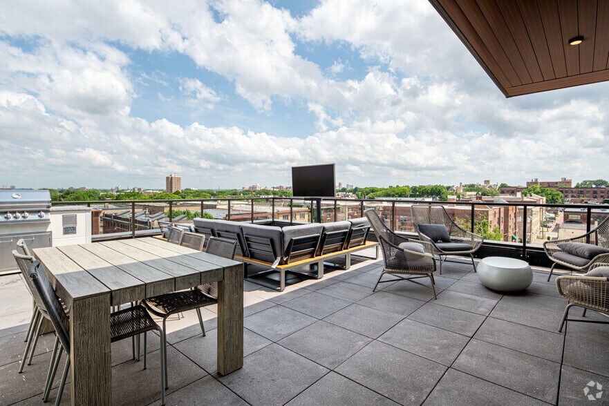 More Photos Of 1725 Nicollet Ave, Minneapolis Apartments For Lease